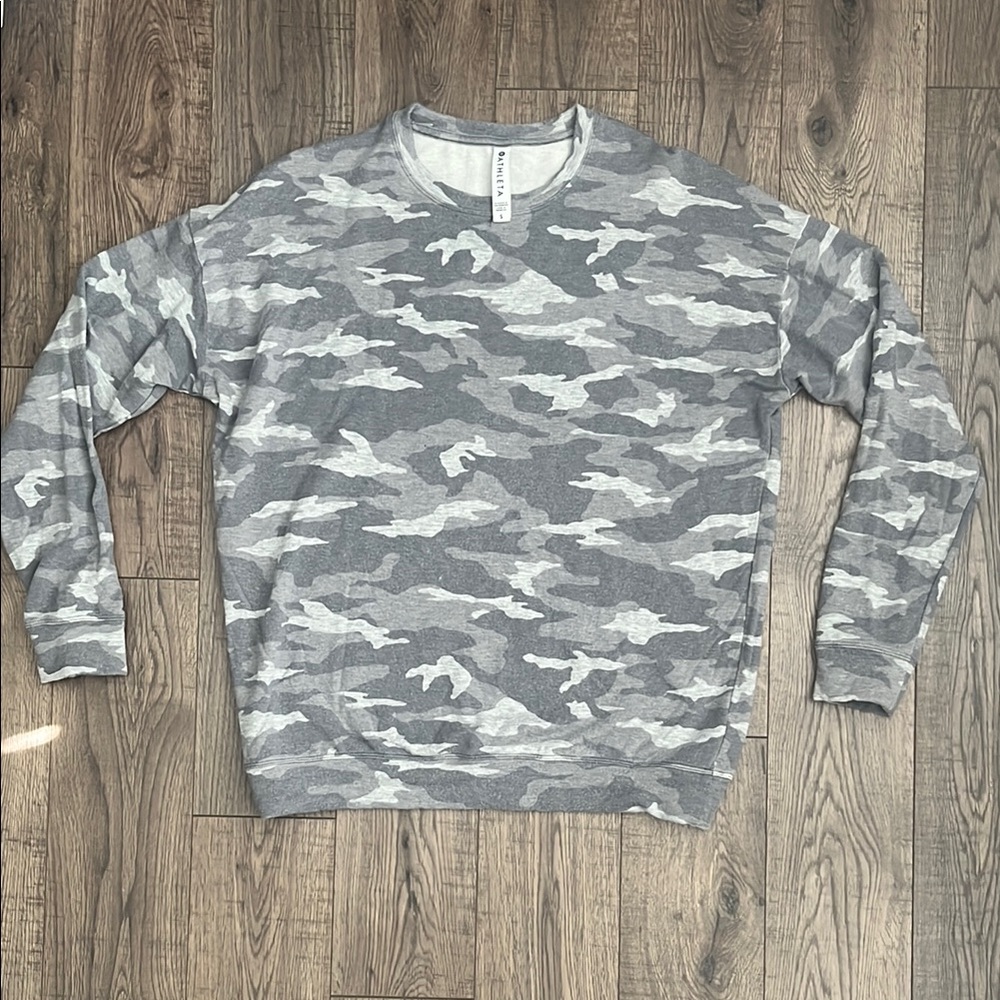Athleta Gray Camo Shirt